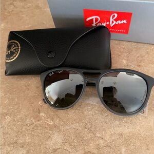 Ray-Ban Pilot Gray Mirror Silver Gradient Lens Sunglasses